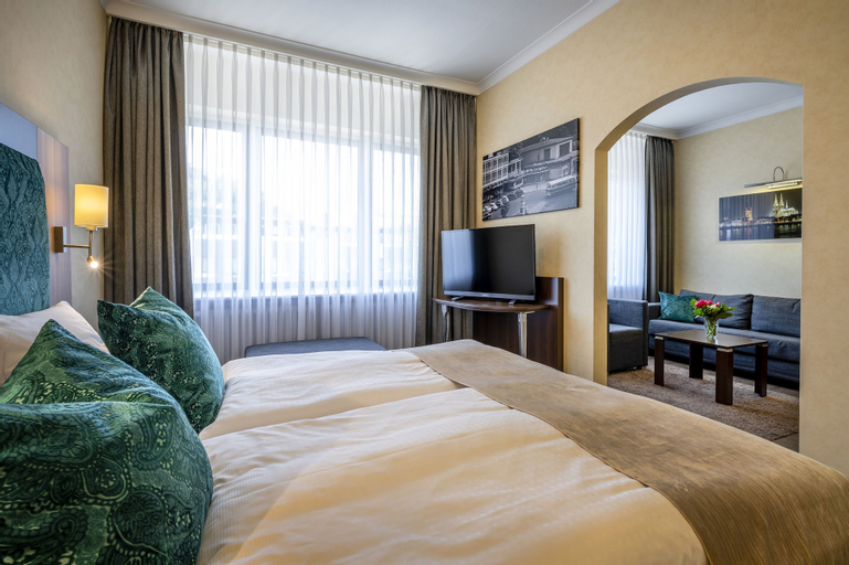 Bedroom 8