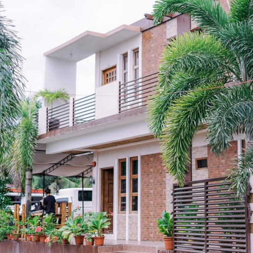 Others 4, Baywalk Garden Pension House, Masbate City