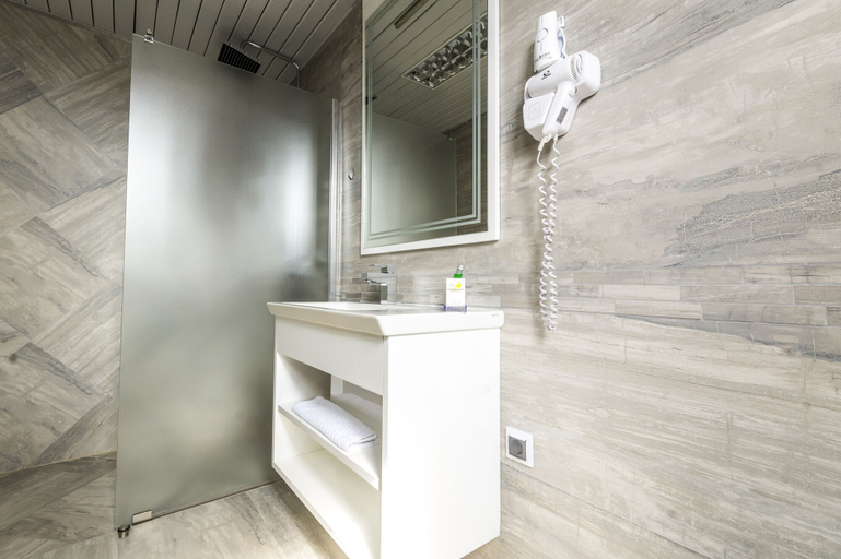 Bathroom 4, Astera Apart Hotel