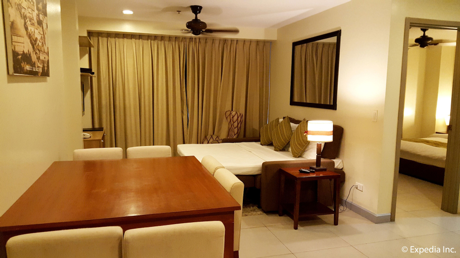 Bedroom 13