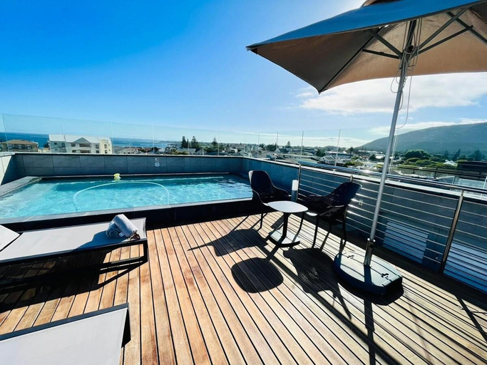 Sport & Beauty 2, Cosy Studio Apartment, Hermanus Waterfront, Overberg