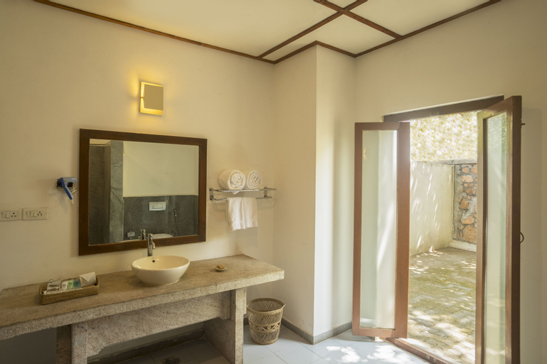 Bathroom 7