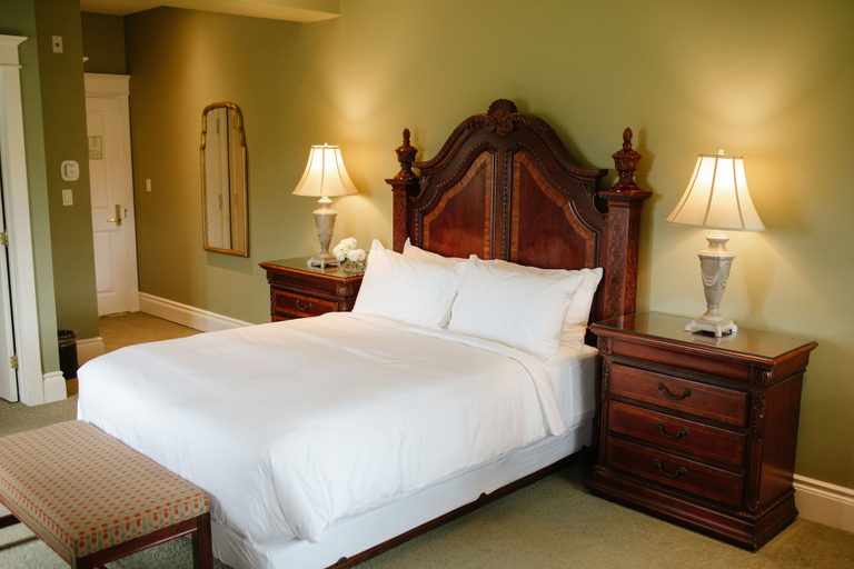 Bedroom 2, Riverbend Inn and Vineyard, Niagara