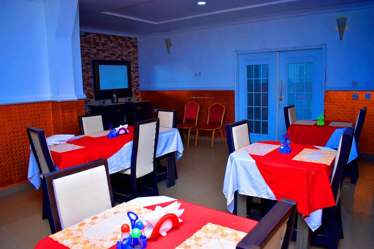 Food & Drinks 4, Confidence Hotels, Umuahia North
