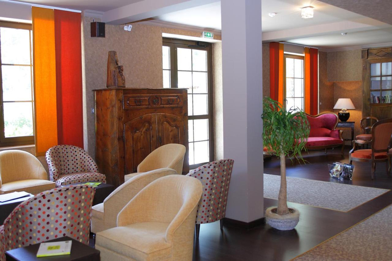Public Area 2, Logis Hotel La Breche De Roland, Hautes-Pyrénées