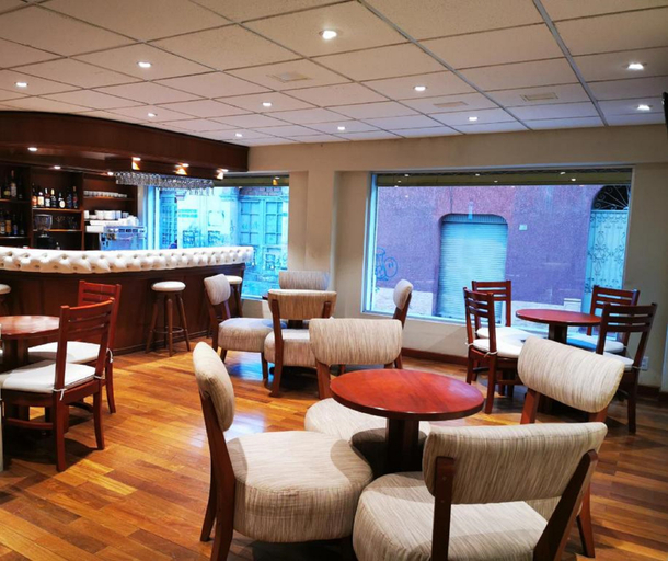 Food & Drinks 3, Gran Hotel Ambassador, Cercado