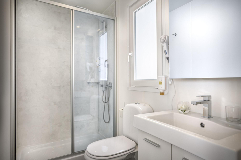 Bathroom 4, Mobile Homes Valkanela, Vrsar