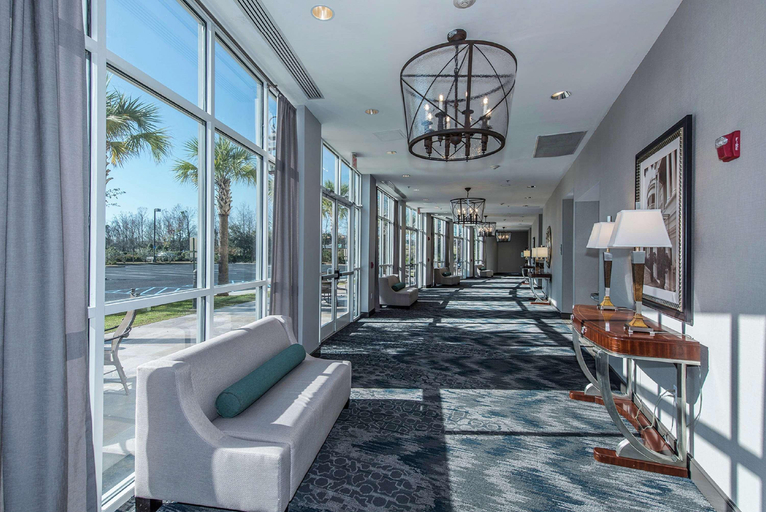Bedroom 3, DoubleTree by Hilton Charleston North Convention, Charleston