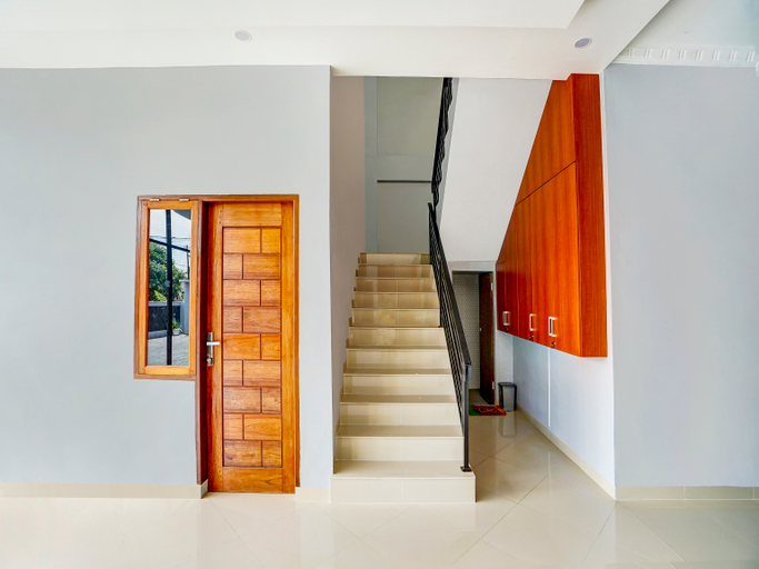 Public Area 4, Hotel O Beda Arga Near Rs Royal Prima Ayahanda, Medan