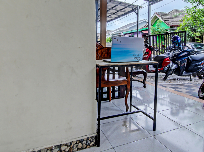 Public Area 2, OYO Life 91268 Homestay Bu Erma Syariah, Palembang