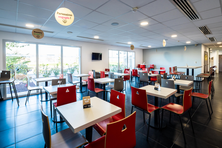 Food & Drinks 3, B&B HOTEL Romilly-sur-seine, Aube