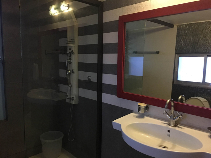 Bathroom 6