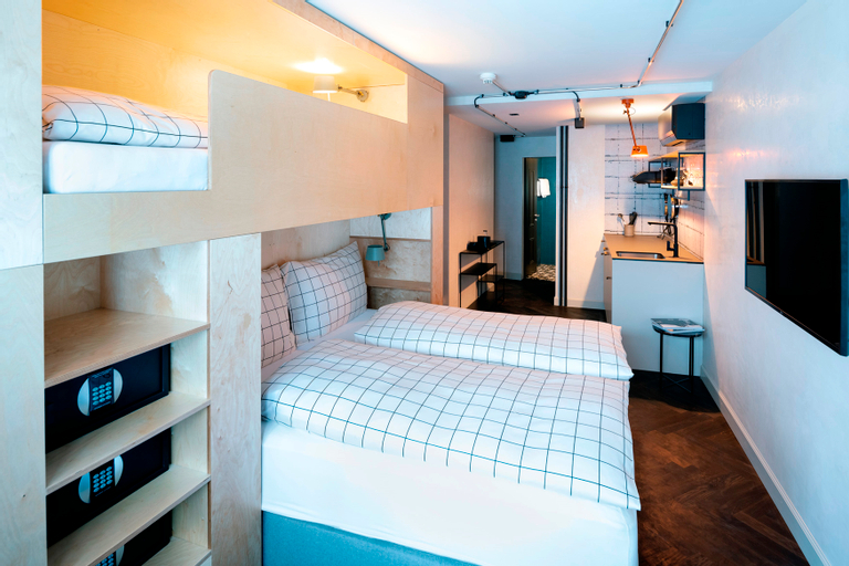 Bedroom 8