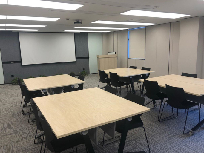 Business Facilities 18