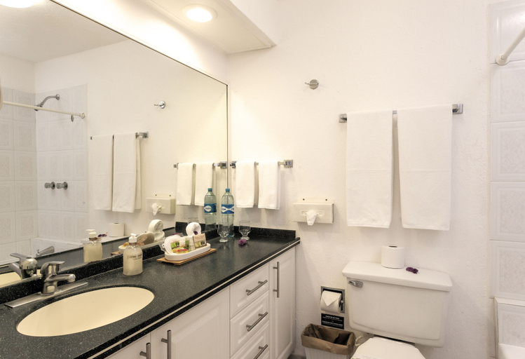 Bathroom 5, Coral Princess Hotel & Dive Resort, Cozumel