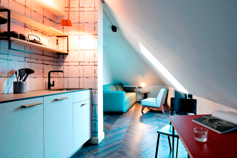 Dining Room 17