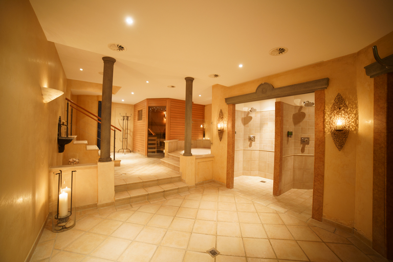 Bathroom 3, Gstaaderhof - Active & Relax Hotel, Saanen