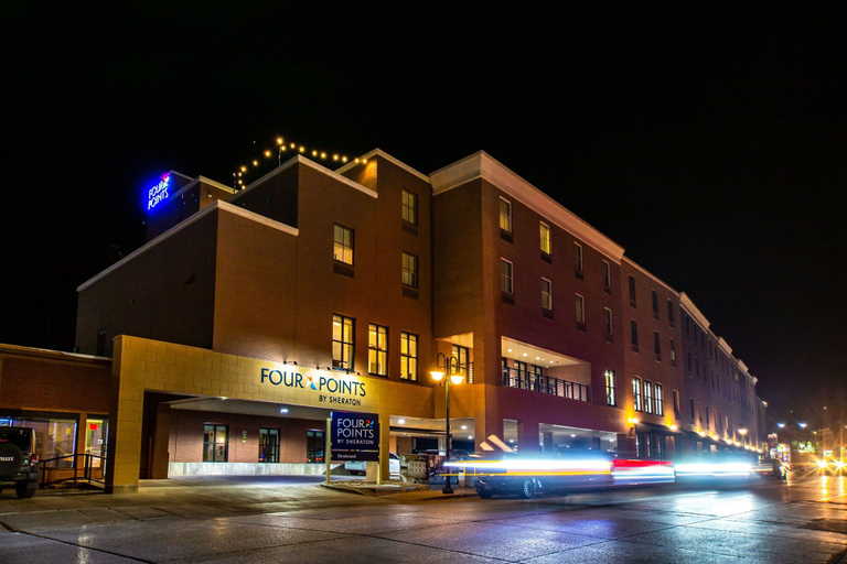 Exterior & Views 2, Four Points by Sheraton Deadwood, Lawrence