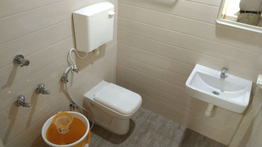 Bathroom 3