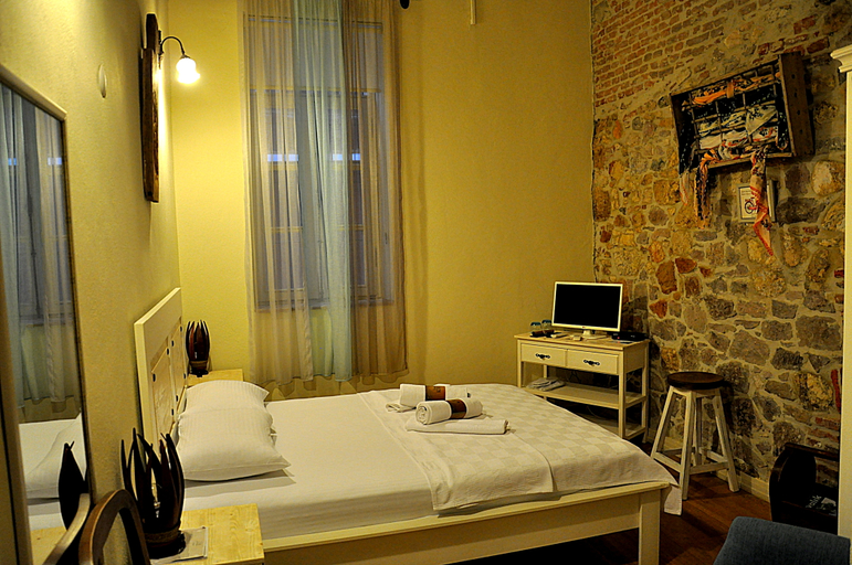 Bedroom 3, Gizemli Konak, Ayvalık