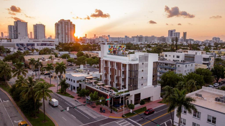 Exterior & Views 2, UPSUN HOTEL, Miami-Dade