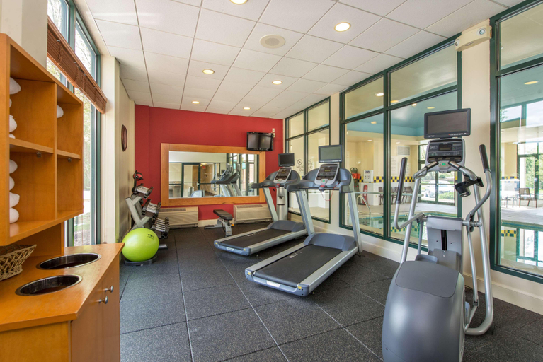 Exterior & Views 3, Hilton Garden Inn Fishkill, Dutchess