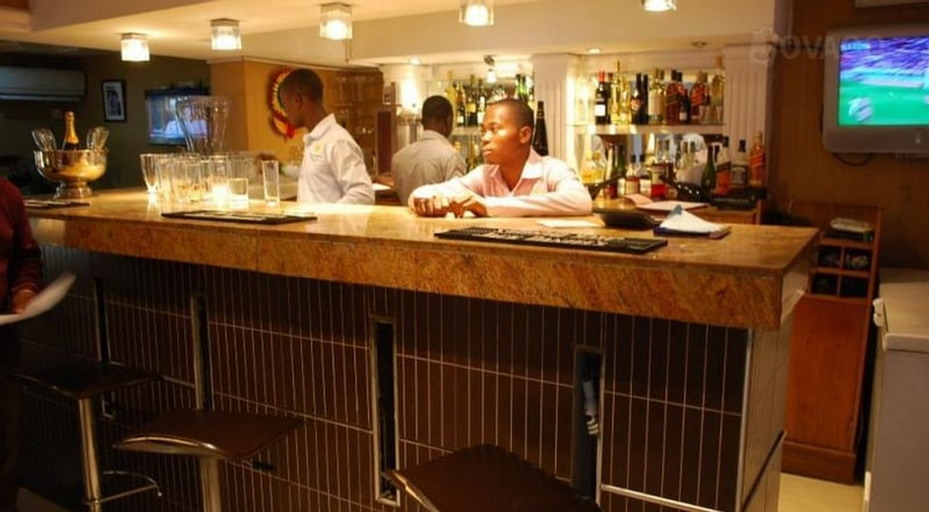 Food & Drinks 5, Hampshire Hotel And Resort, Ethiope West