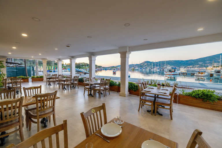 Food & Drinks 5, Hanedan Hotel, Foça