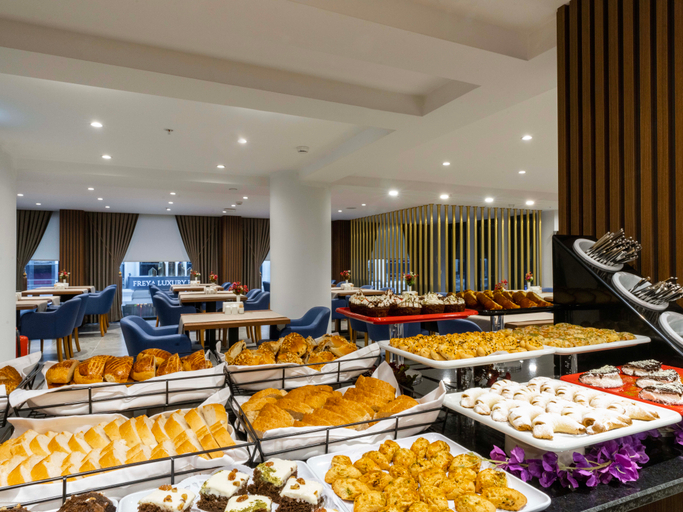 Food & Drinks 2, The Bosfor Hotel, Fatih