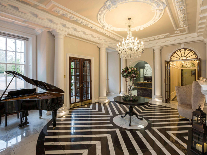Public Area 4, Hunton Park Hotel, Hertfordshire