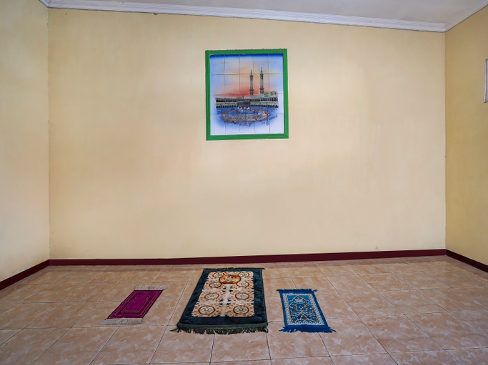 Others 4, OYO 90937 Wisma Tamu Syariah, Surabaya