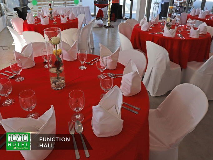 Food & Drinks 3, 1010 Hotel Alabang, Muntinlupa