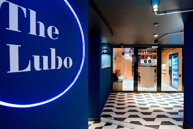 Public Area 2, The Lubo - self check-in, Luzern