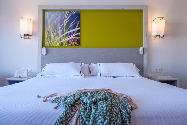 Bedroom 3, Oassium Hotel at Estival Park, Tarragona