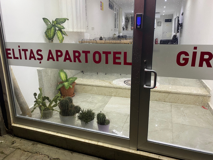 Others 4, Elitas Apart Otel, Fethiye