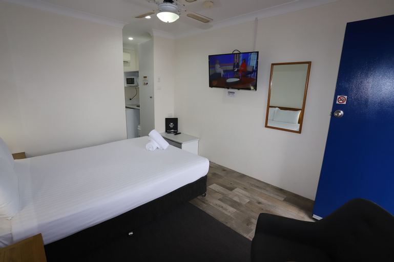 Bedroom 23