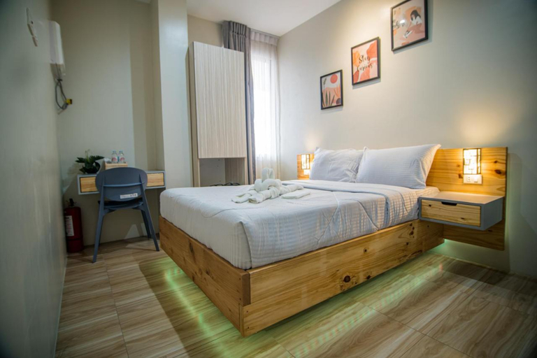 Bedroom 2, DLT Suites Cebu, Minglanilla