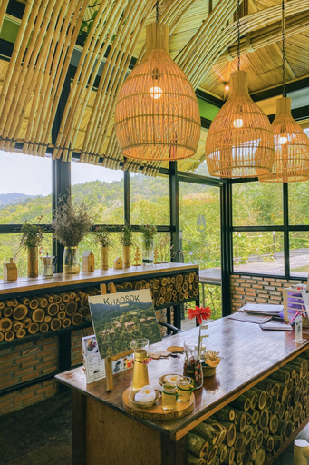 Food & Drinks 5, Khaosok Boutique Camps, Phanom