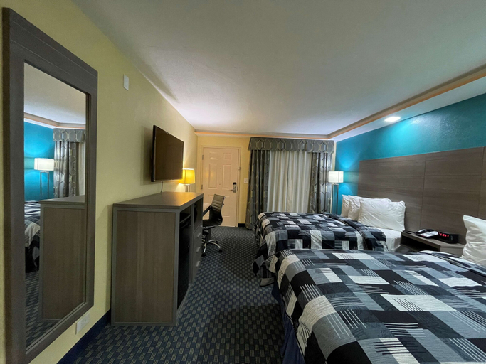 Bedroom 3, SureStay Plus Hotel by Best Western Odessa, Ector
