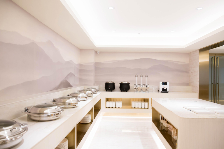 Dining Room 13