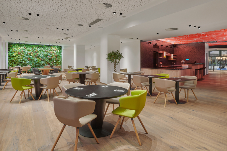 Food & Drinks 5, Hotel Passage, Brno