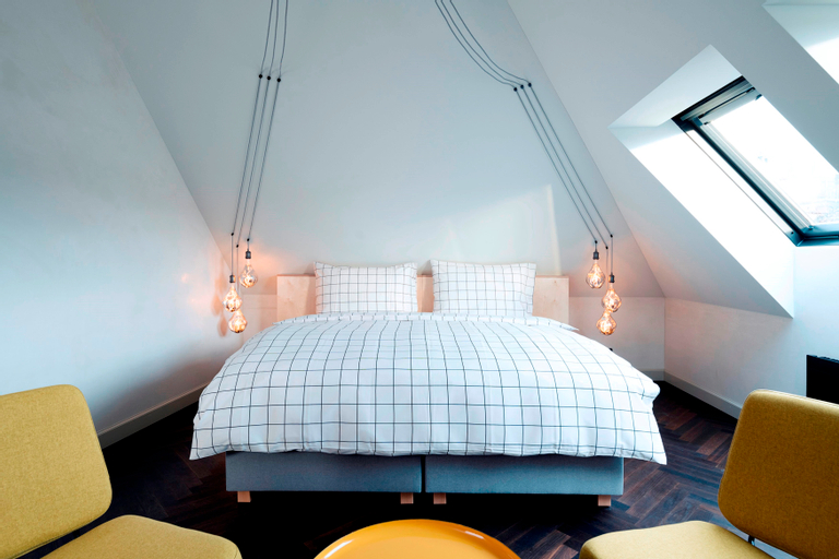 Bedroom 12