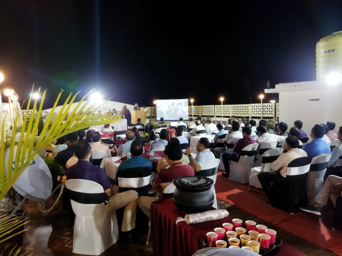 Food & Drinks 3, Hotel Pushpanjali, Yavatmal