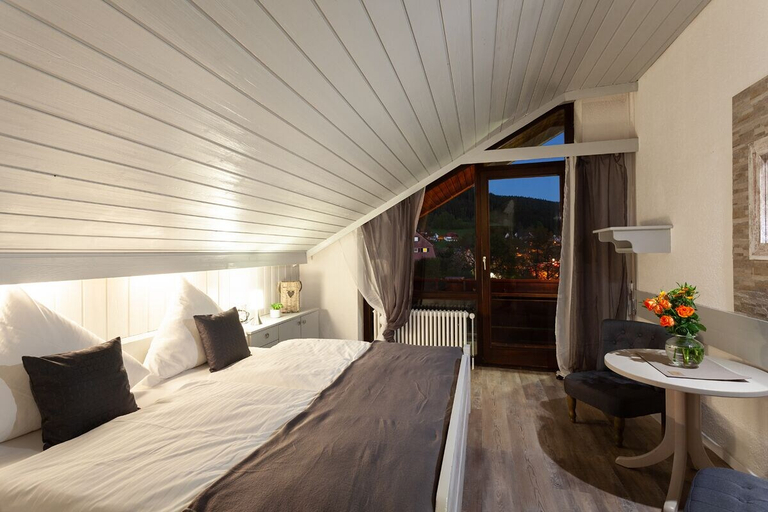 Bedroom 5, Hotel Petra, Freudenstadt