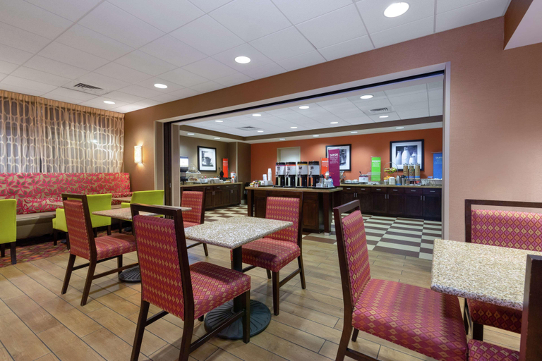 Food & Drinks 5, Hampton Inn Texarkana, Miller