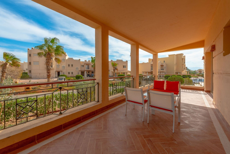 Room 5, Vesta - Luxury APT I - 2BR - Golf, Safaja
