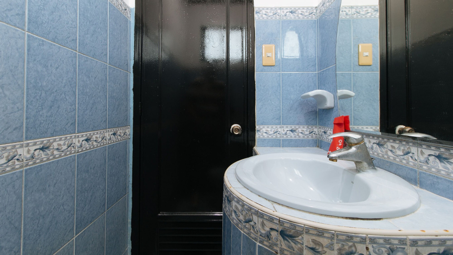 Bathroom 3