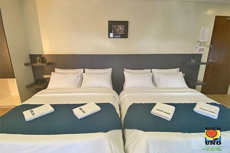 Bedroom 2, Pier Uno Dive Resort, Bauan