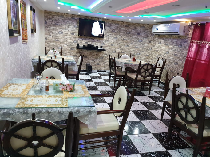 Food & Drinks 5, Transworld Hotel, Dubai