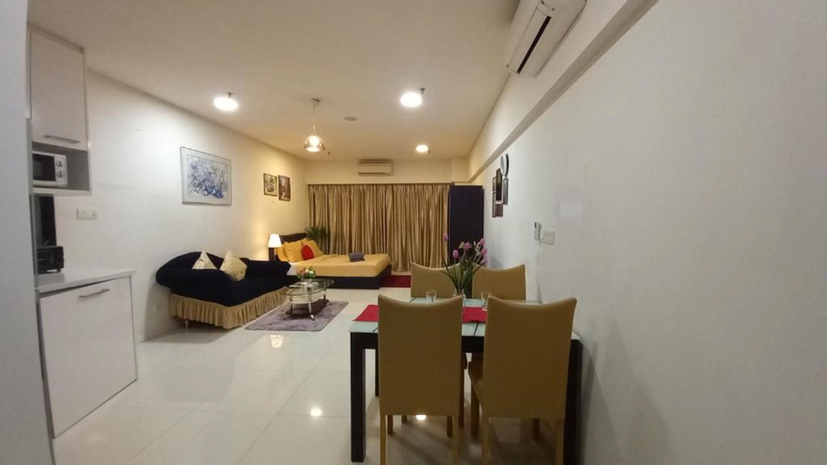 Dining Room 1